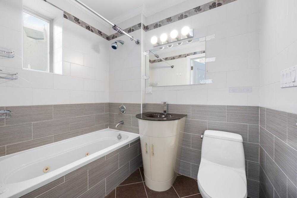 2848 Brighton 7th Street #6RA - Photo 5 of 8