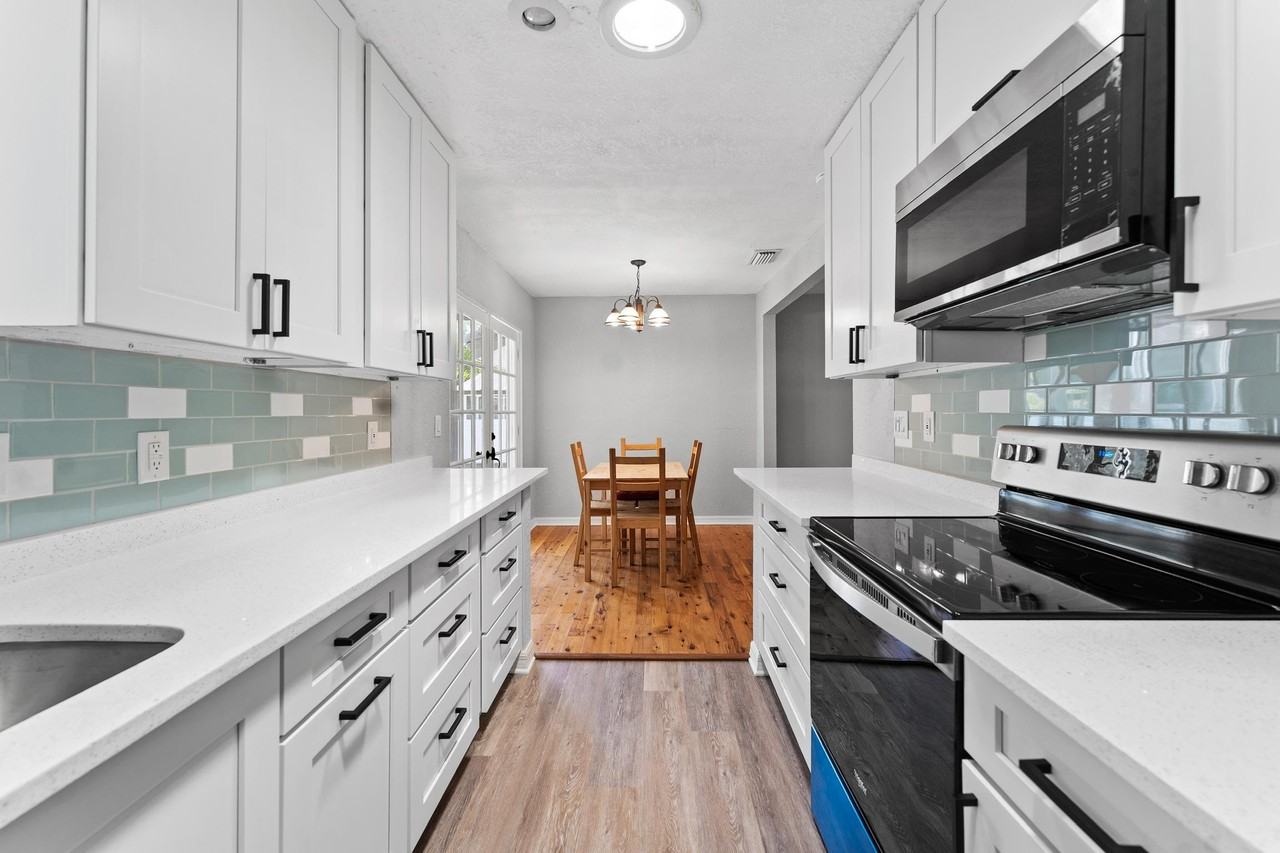 Mildred Dr - Photo 2 of 13
