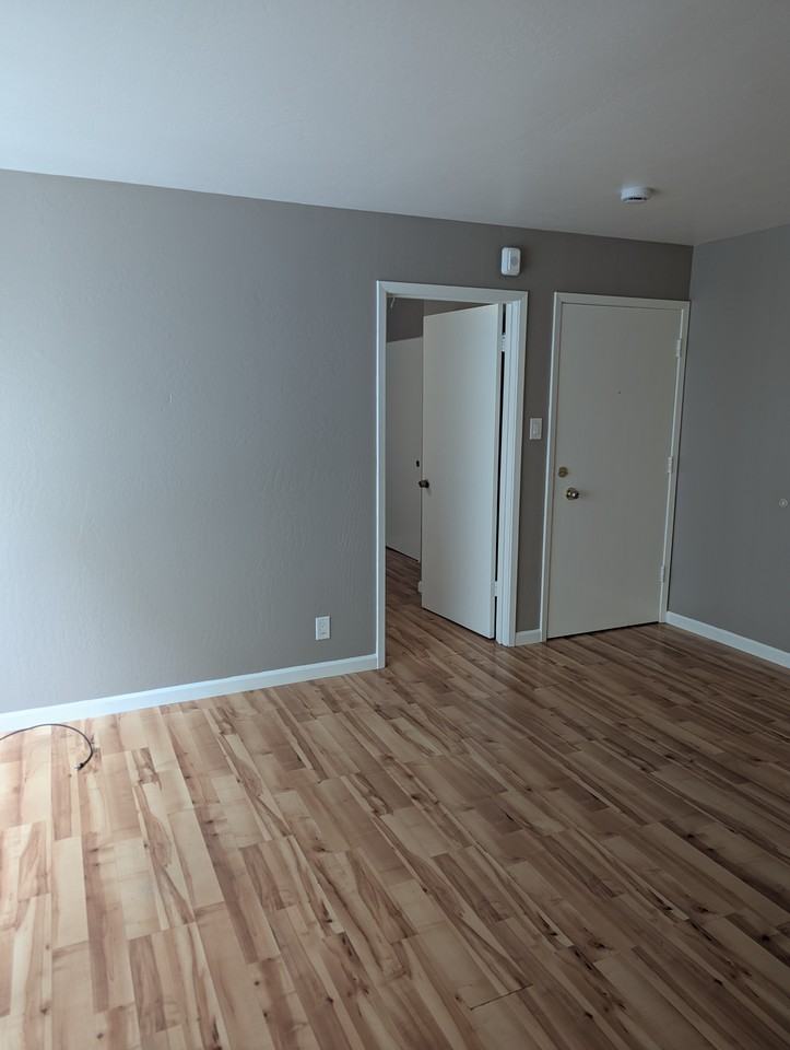322 32nd Ave #2 - Photo 3 of 21