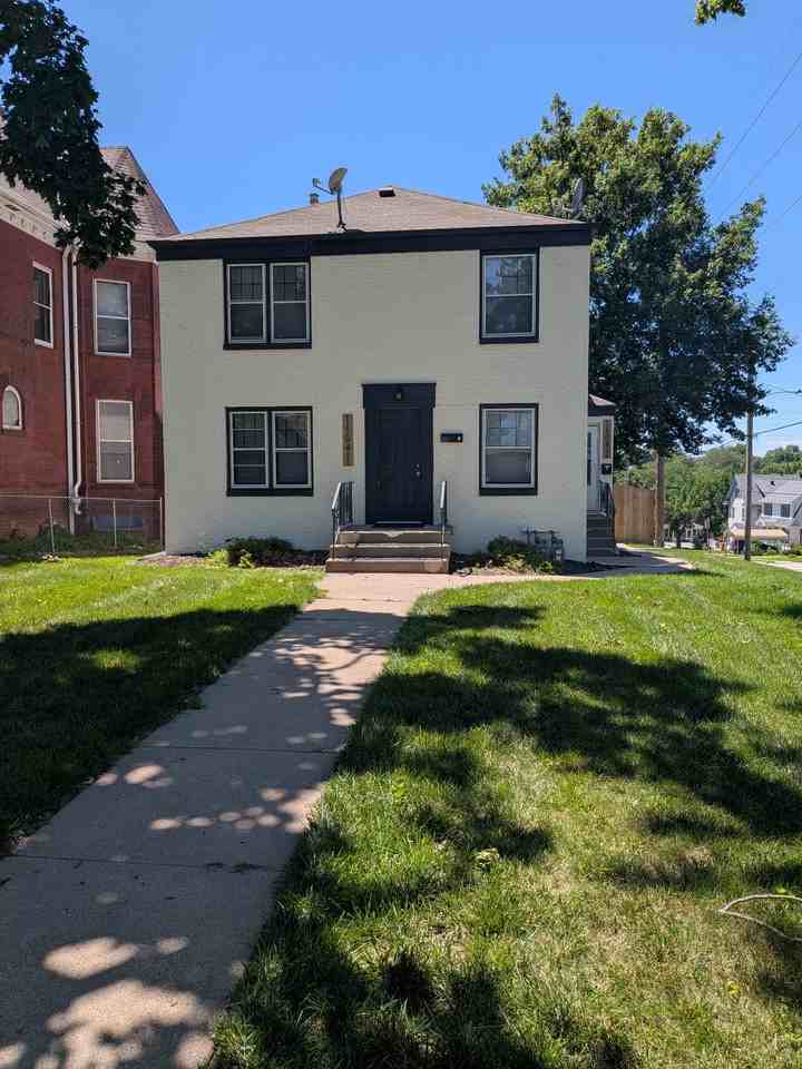 1104 S 32nd St #1