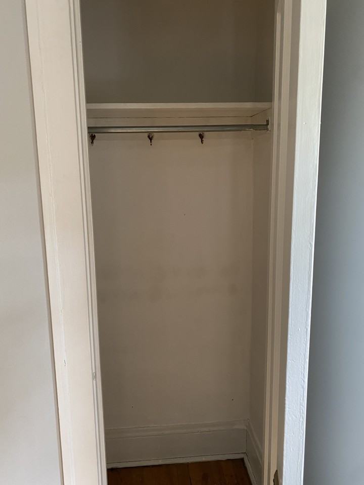 2588 Mayfield Rd #11 - Photo 6 of 12