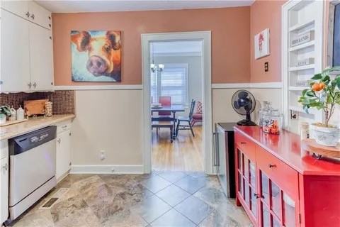 2031 S N St - Photo 6 of 24