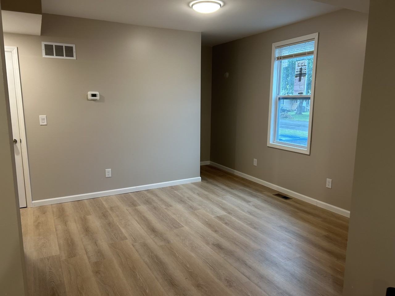 346 E Dibble St - Photo 6 of 14