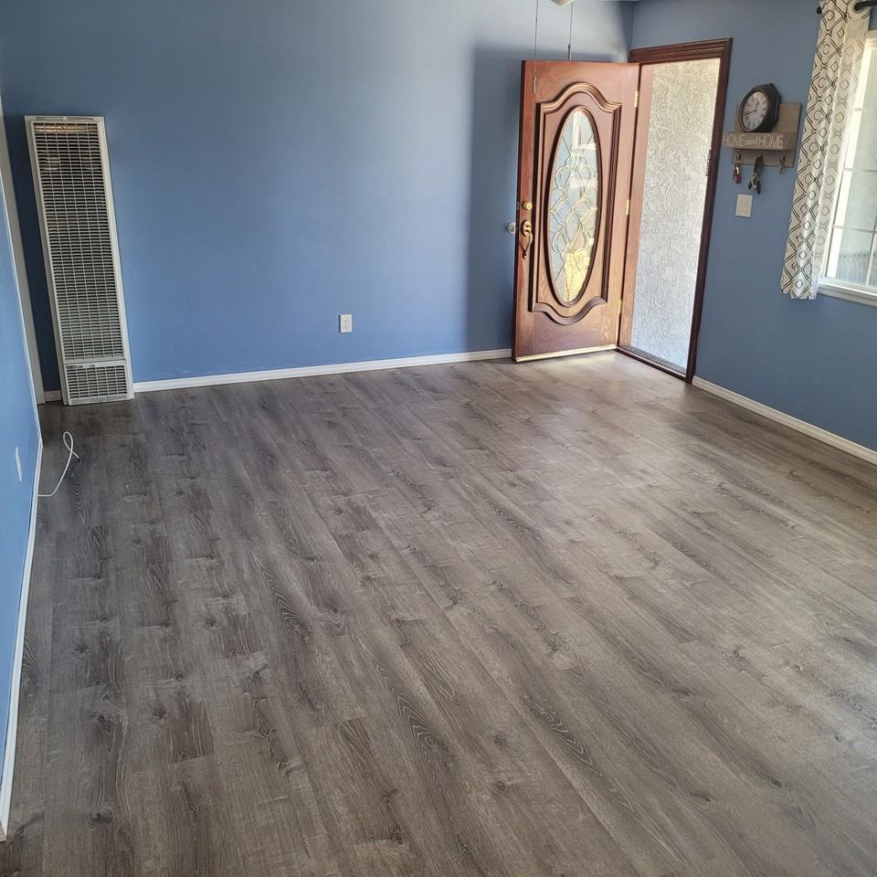 21339 Conradi Ave - Photo 2 of 13