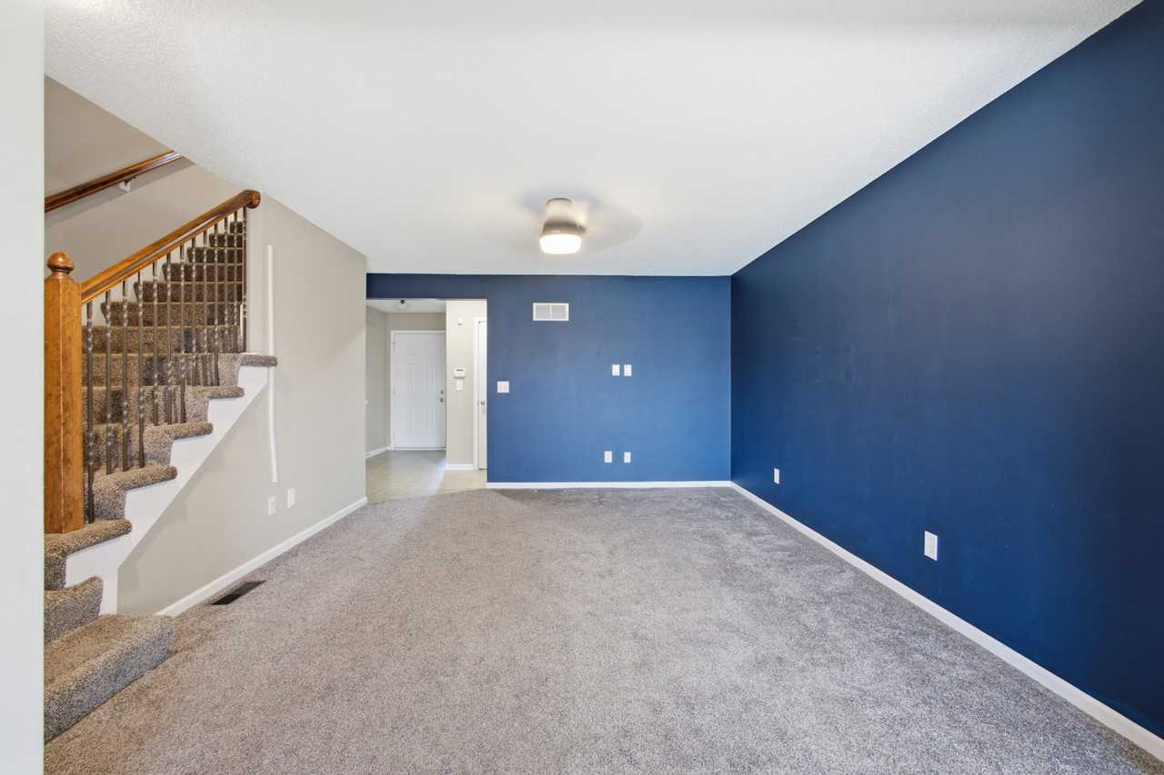 4417 N 106th St - Photo 5 of 29
