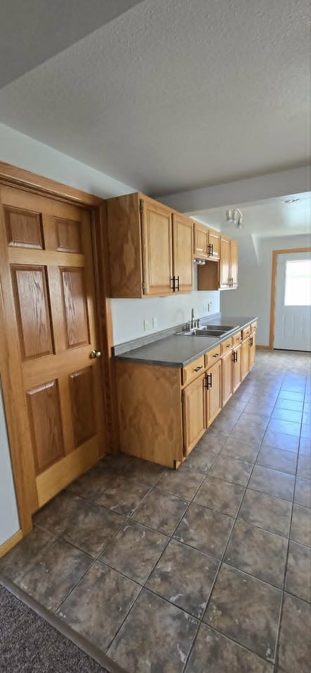 818 Main St #2 - Photo 6 of 27