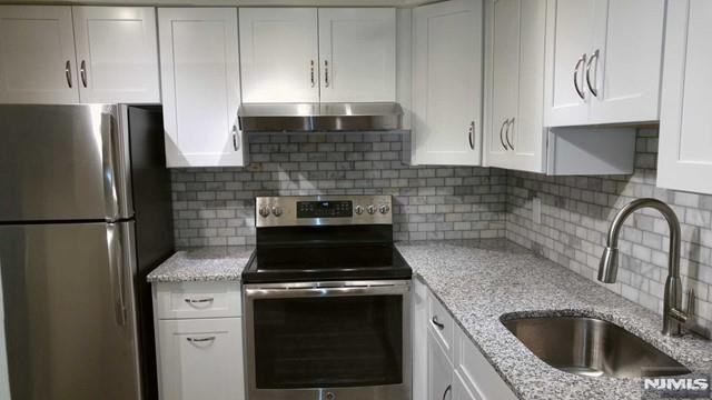 464B Street, Unit #206 - Photo 2 of 16