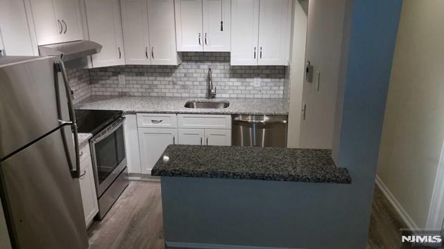 464B Street, Unit #206 - Photo 4 of 16