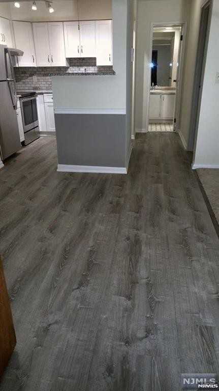 464B Street, Unit #206 - Photo 5 of 16