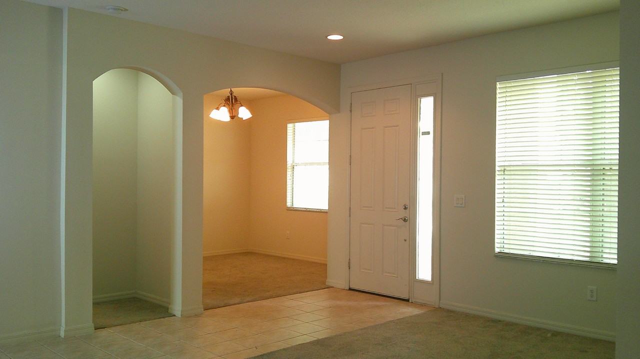 609 Cedar Waxwing Dr - Photo 3 of 22