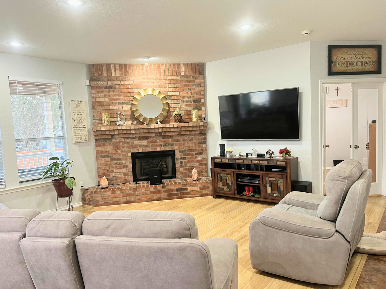 324 Willow Loop - Photo 4 of 23