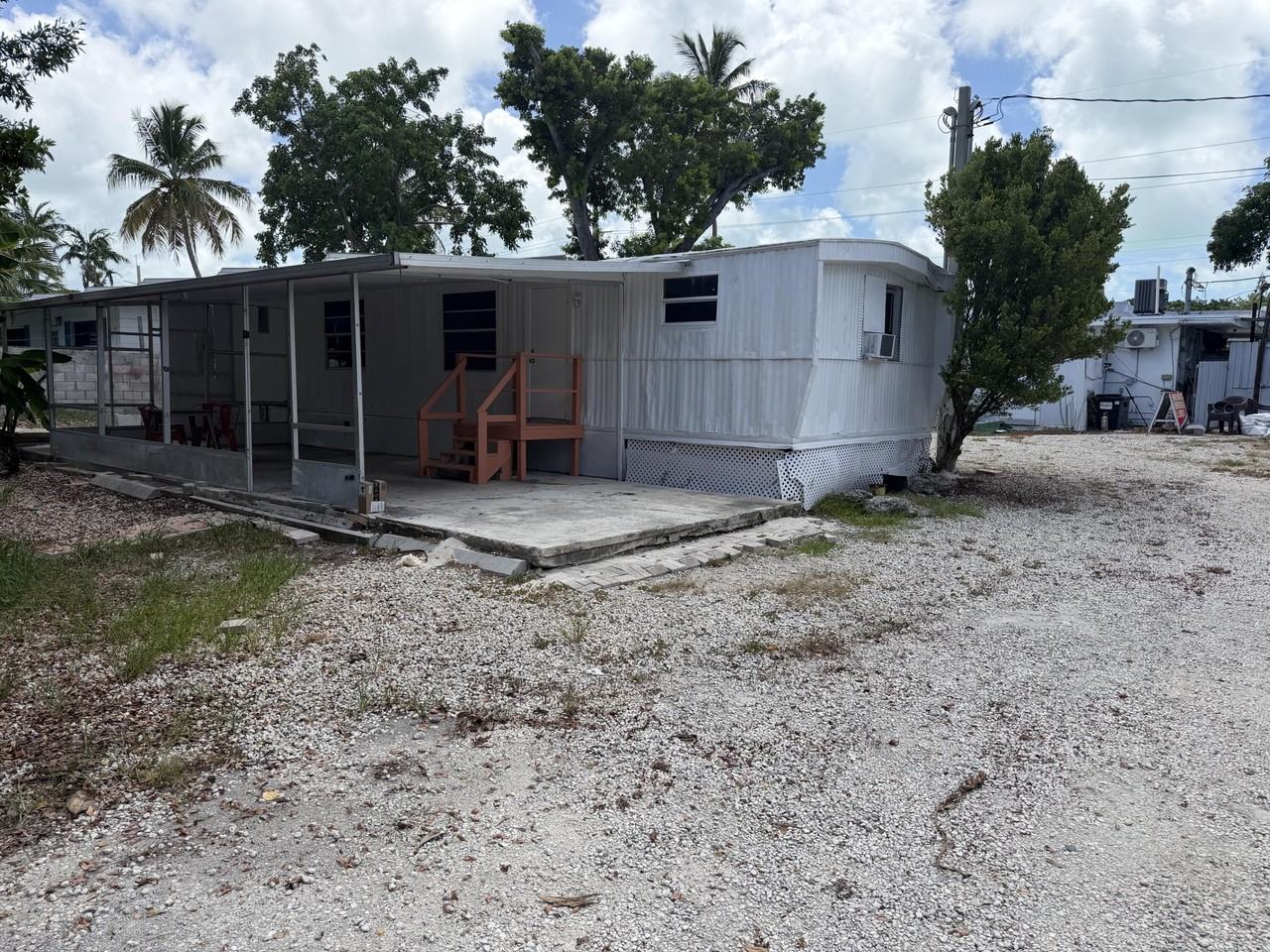 82751 Overseas Hwy - Photo 2 of 4