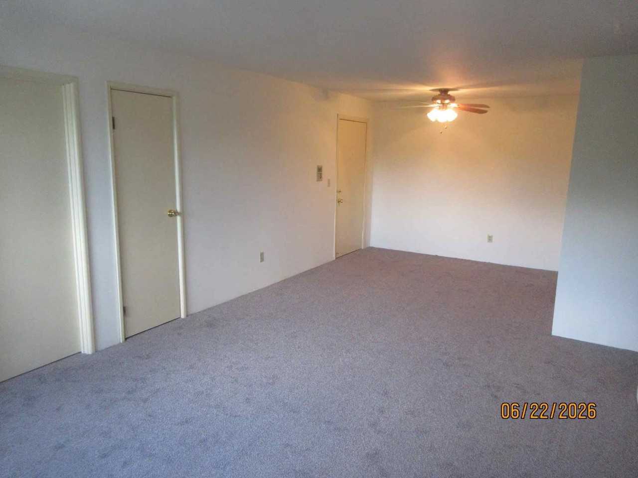 N111W15623 Vienna Ct #14 - Photo 5 of 14