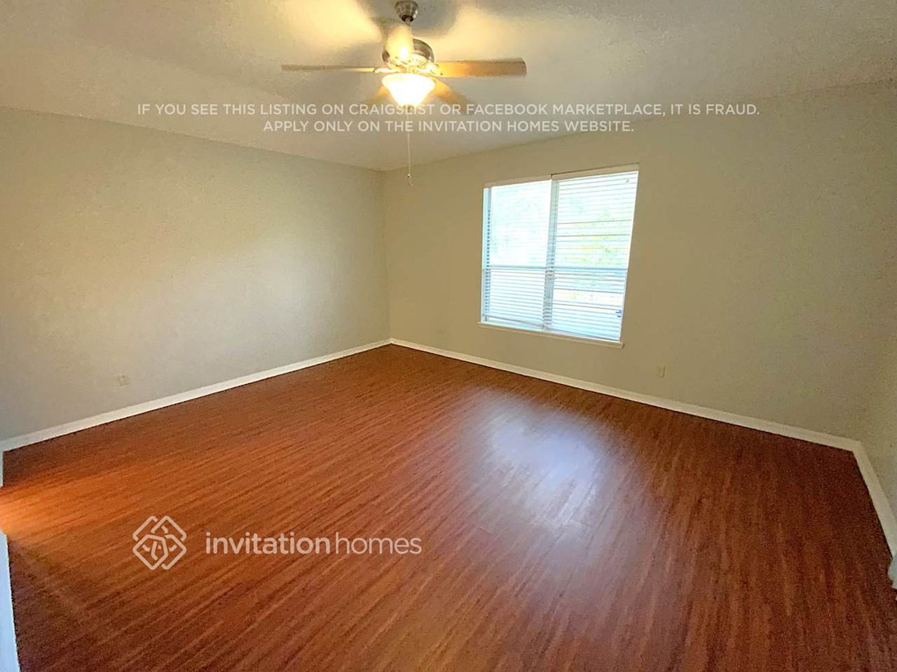 1091 Larkspur Loop - Photo 7 of 12
