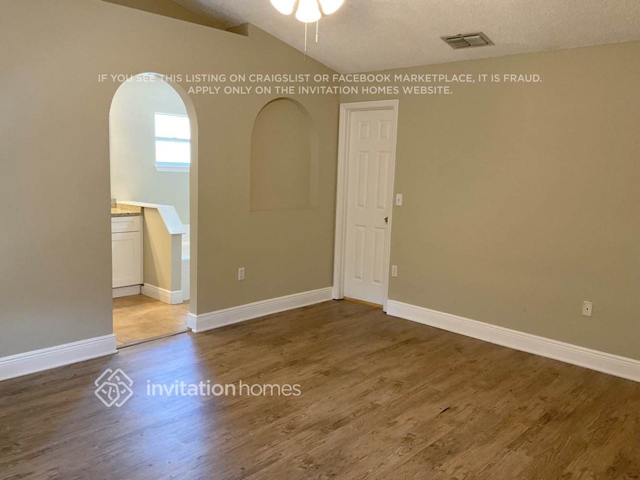 2365 Shady Oak Rd - Photo 6 of 10
