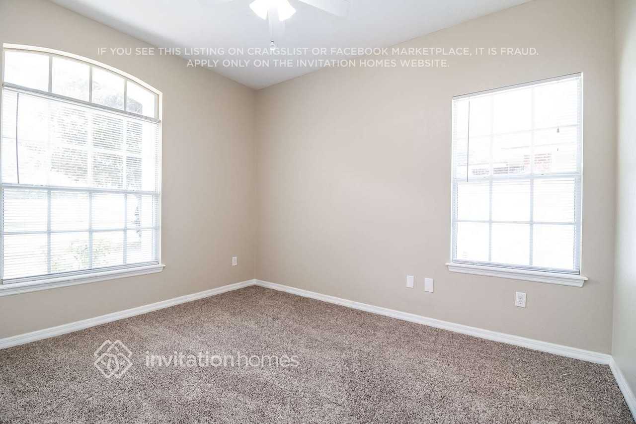 750 W Artesia St - Photo 7 of 14