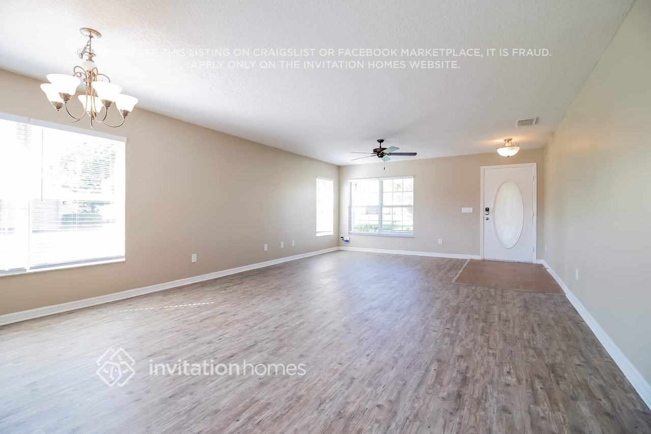 2677 Grassmoor Loop - Photo 3 of 17