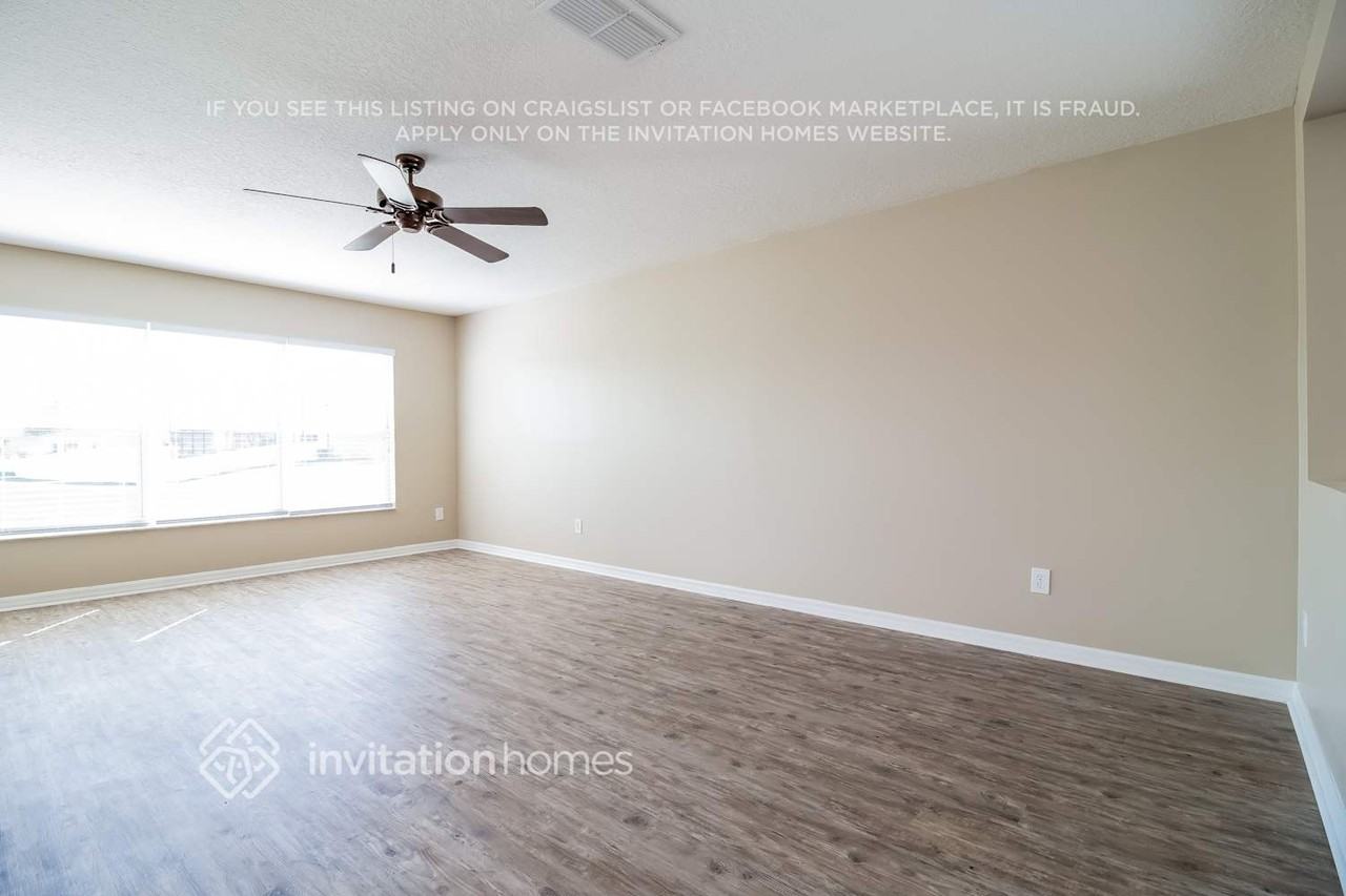 2677 Grassmoor Loop - Photo 4 of 17