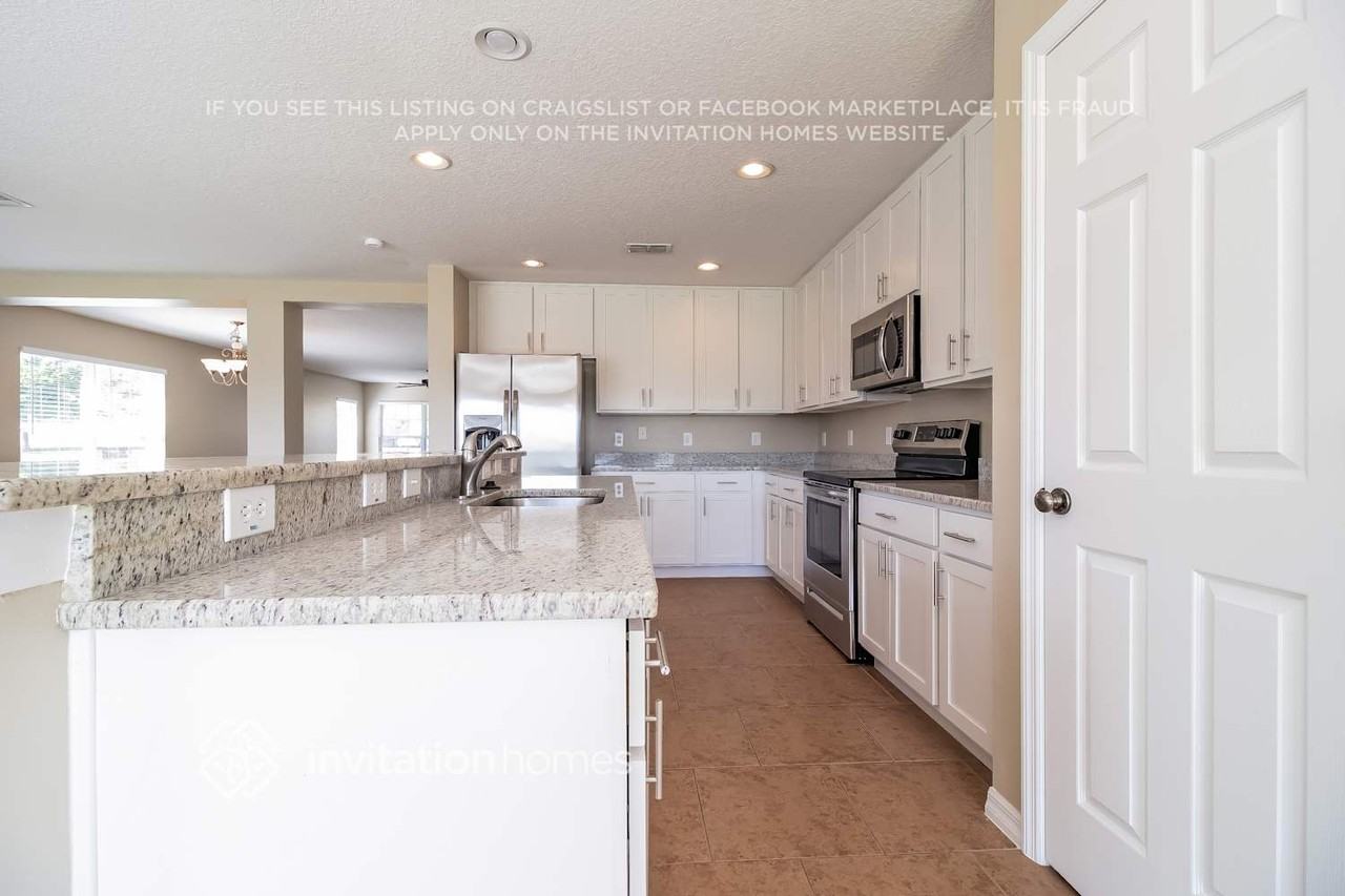 2677 Grassmoor Loop - Photo 6 of 17