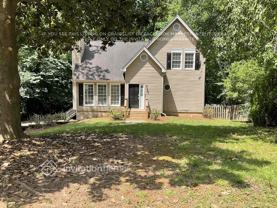 2711 Spring Ridge Cir - Photo 1 of 1