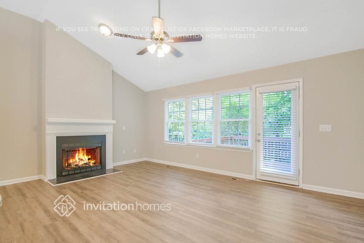 2509 Pepperfield Dr - Photo 3 of 25