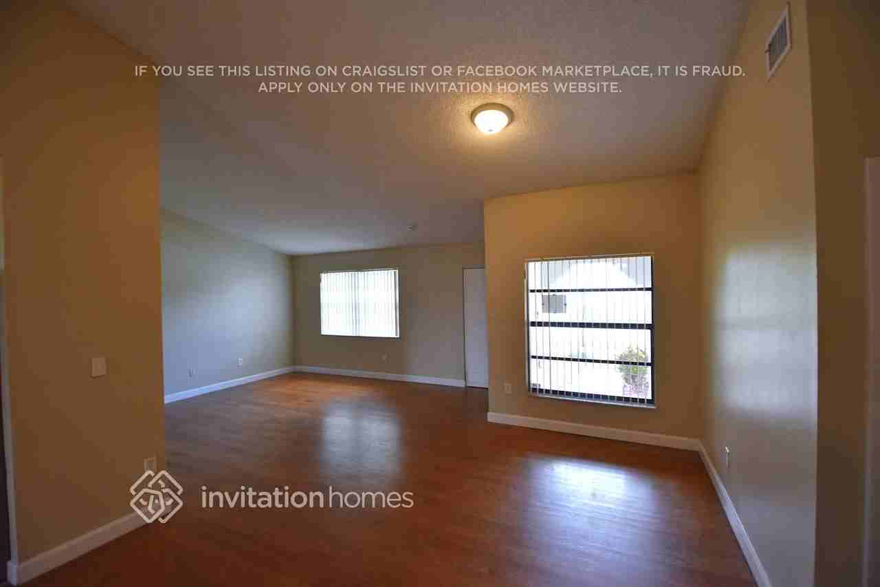 1315 Sw 151st Way - Photo 2 of 16