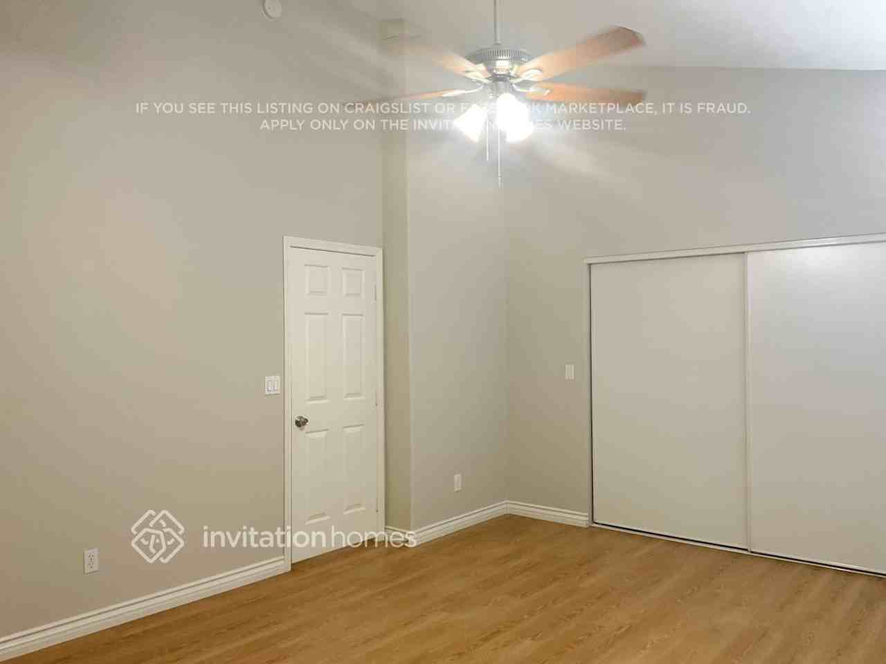 4711 Blue Moon Ln - Photo 6 of 10