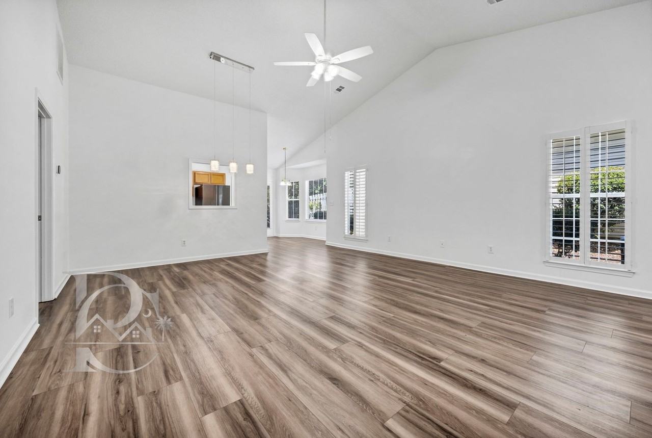 112 Ivy Garden Ln - Photo 5 of 26