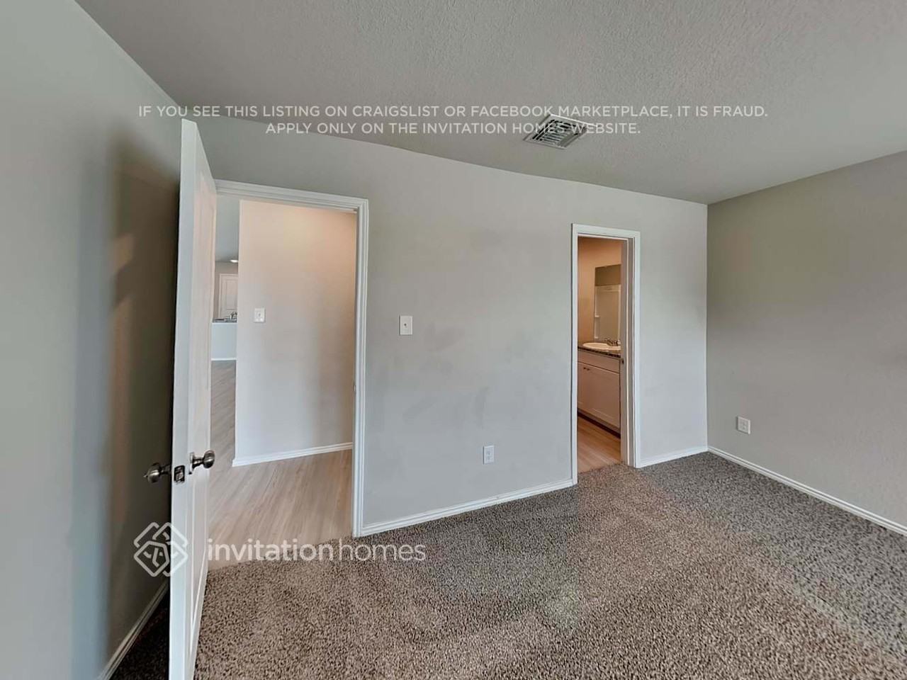 5747 Leon Pl - Photo 7 of 21