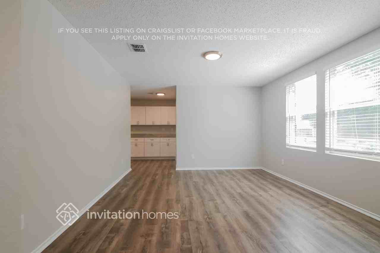 1228 Scarlet Sage Pkwy - Photo 7 of 20