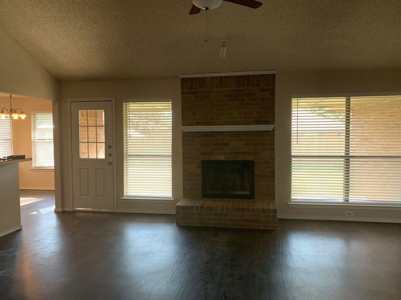 6828 Ridgetop Rd - Photo 5 of 13