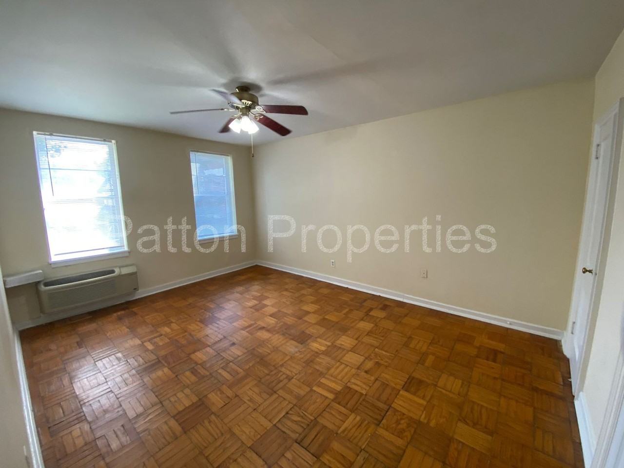 611 Waccamaw Ave #11 - Photo 7 of 10