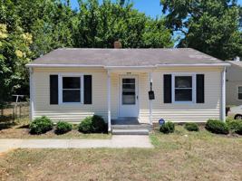 featured image of 712 W Terrell St