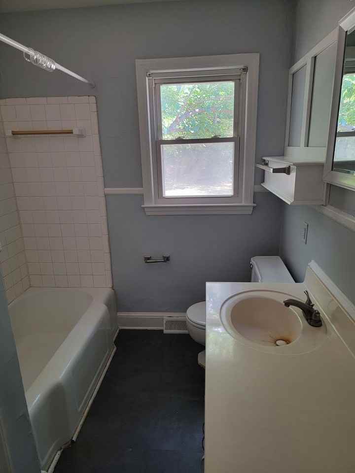 712 W Terrell St - Photo 4 of 8