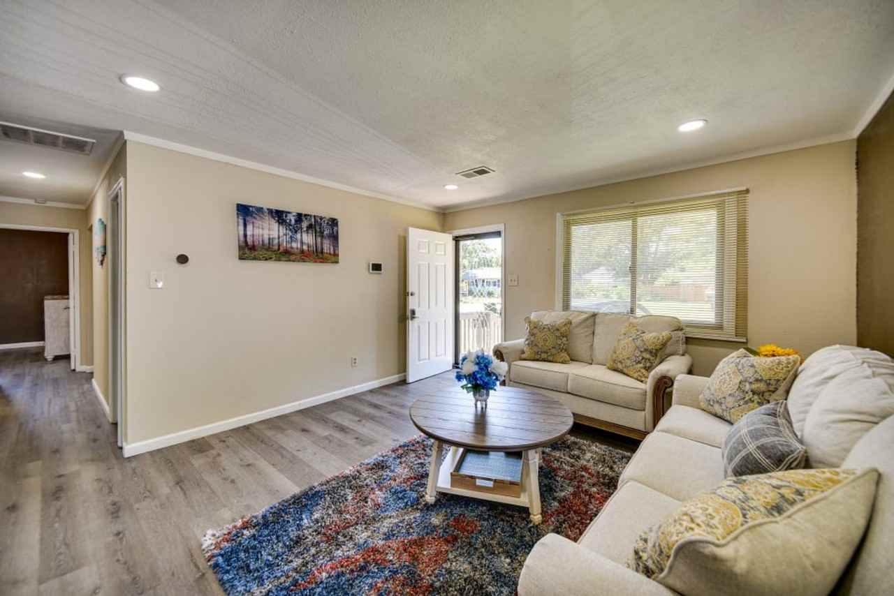216 Matt Ln - Photo 5 of 27