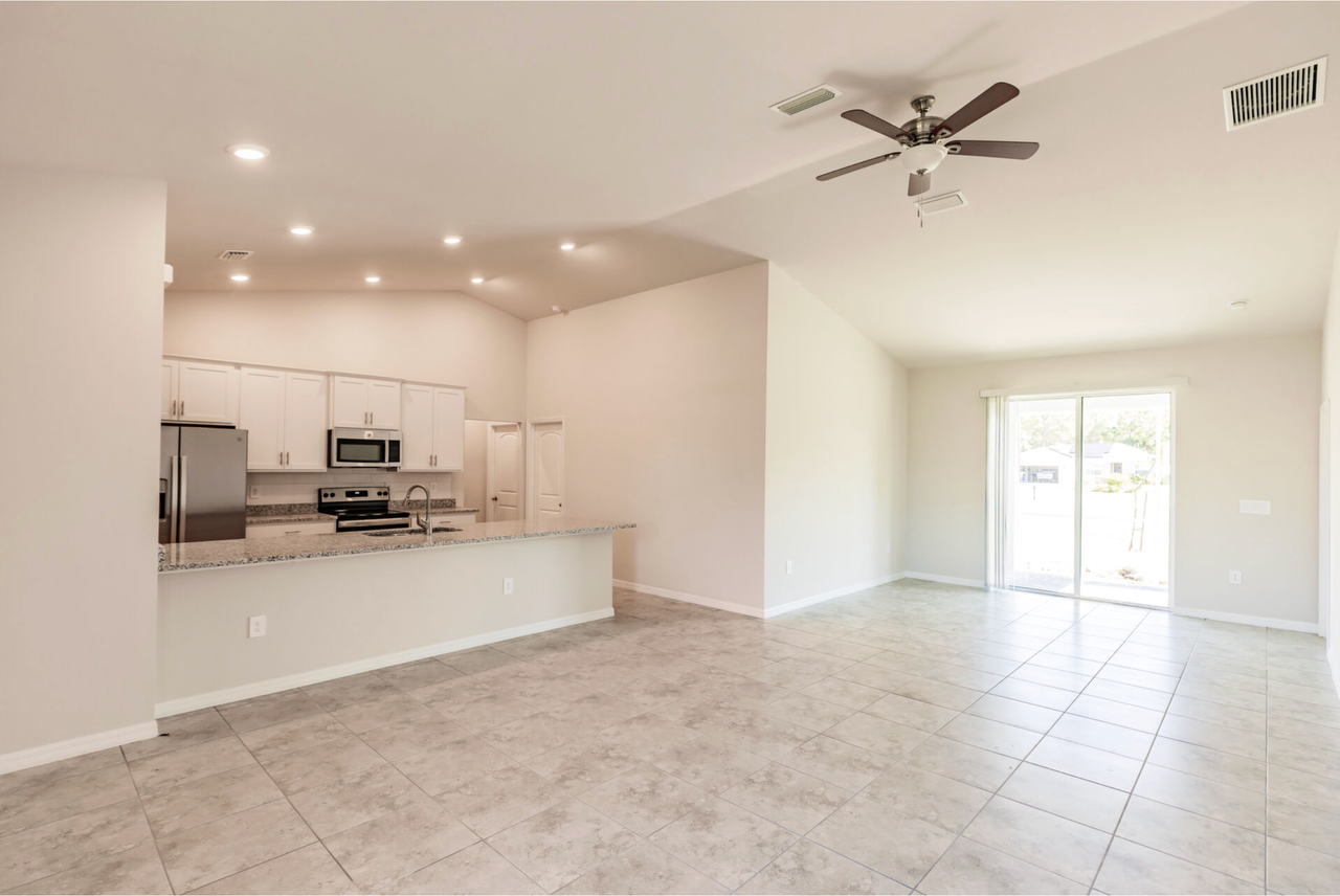 3603 Ne 12th Ct - Photo 2 of 16