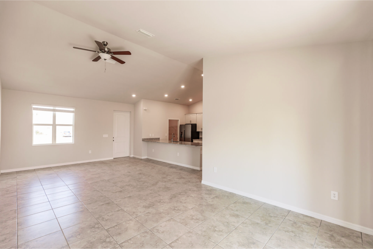 3603 Ne 12th Ct - Photo 3 of 16