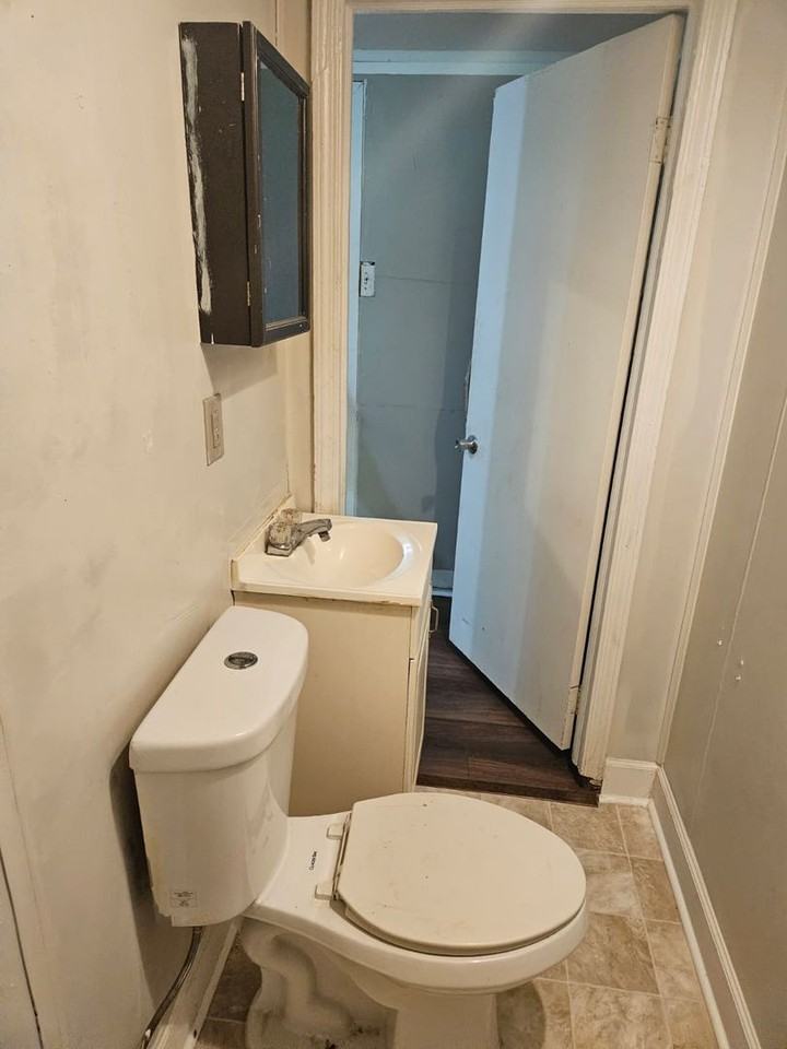 2206 Roosevelt Dr - Photo 5 of 12
