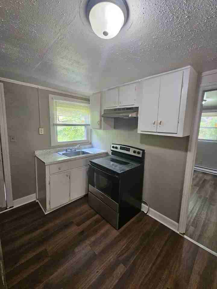 2206 Roosevelt Dr - Photo 7 of 12