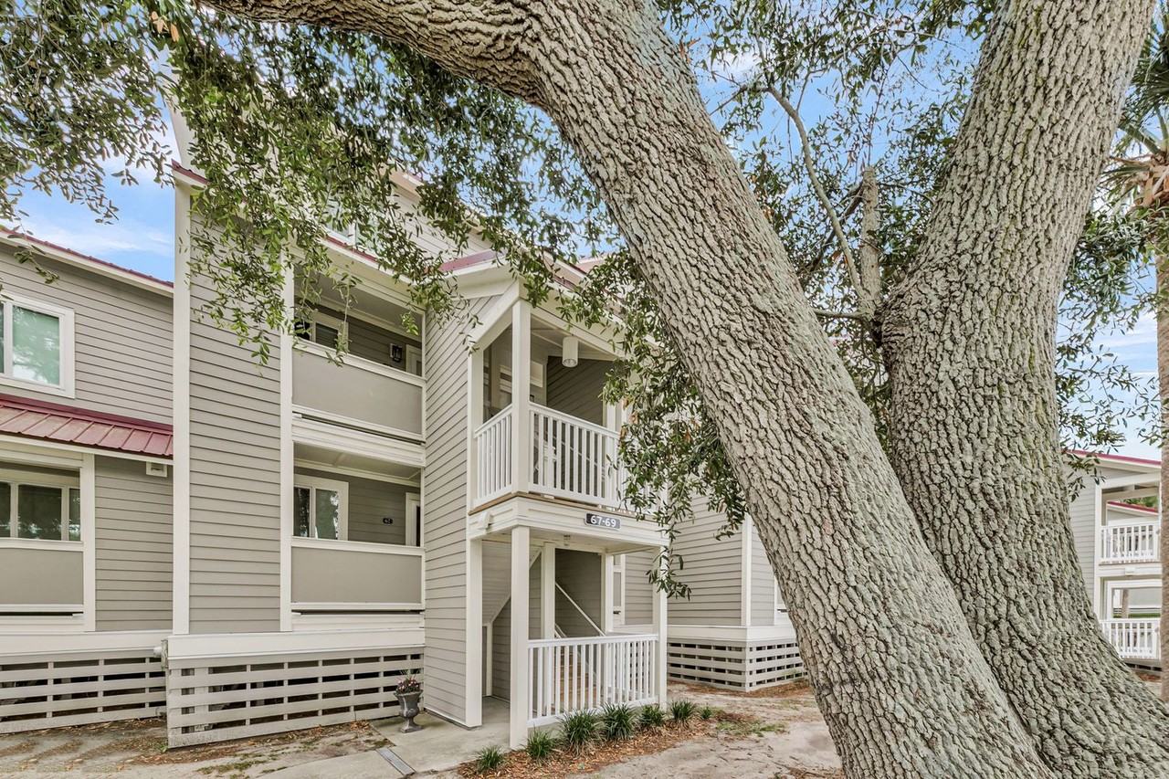 69 W Mariners Cay Dr - Photo 2 of 39
