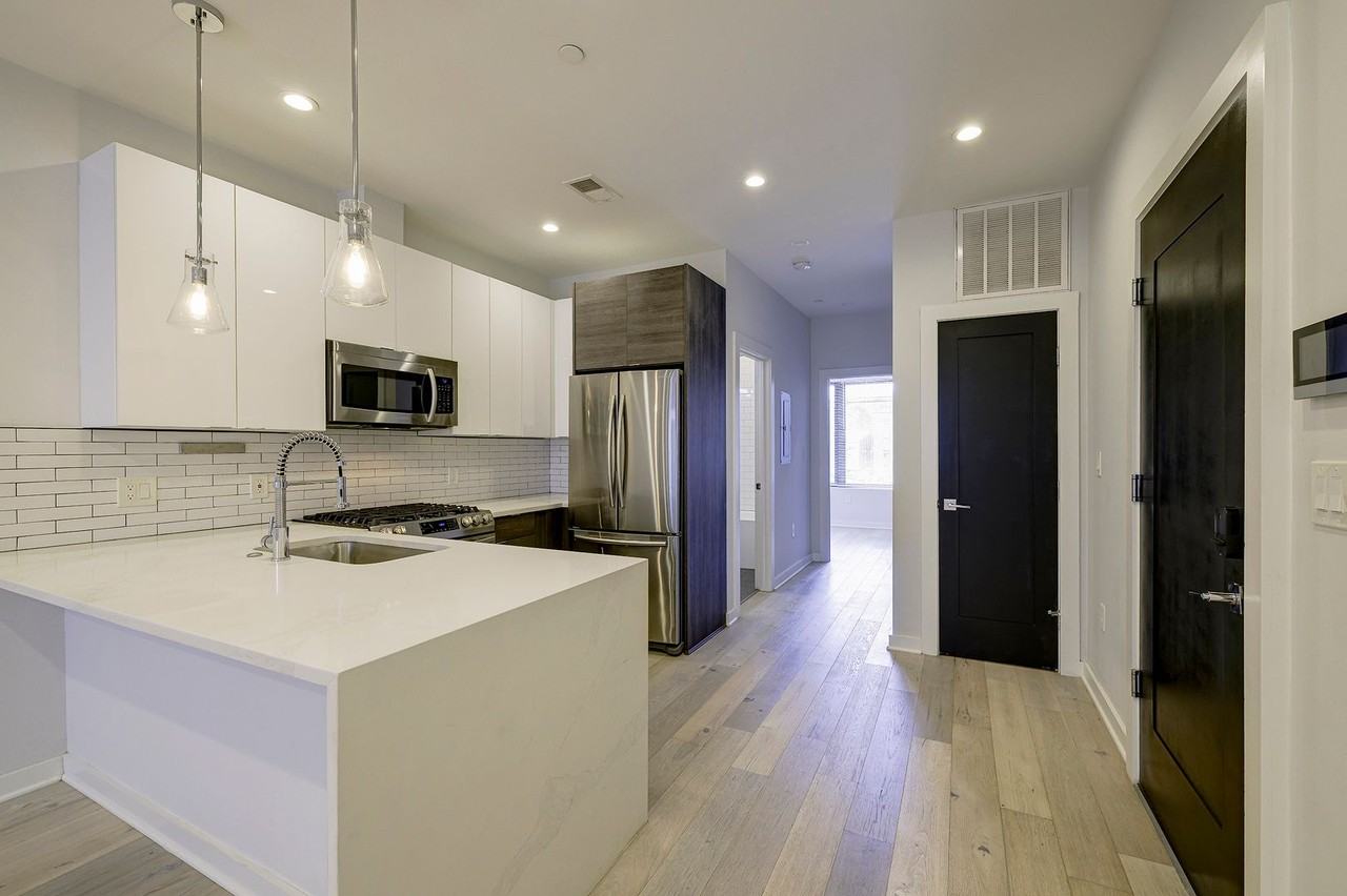 721 Kennedy St Nw #3 - Photo 6 of 23