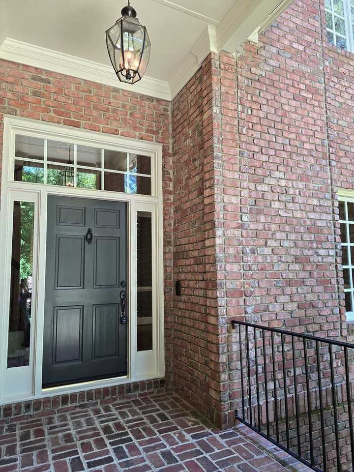 102 Eyemouth Ct - Photo 2 of 38