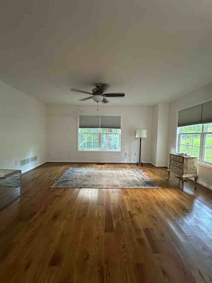250 Hodgson Dr - Photo 4 of 37