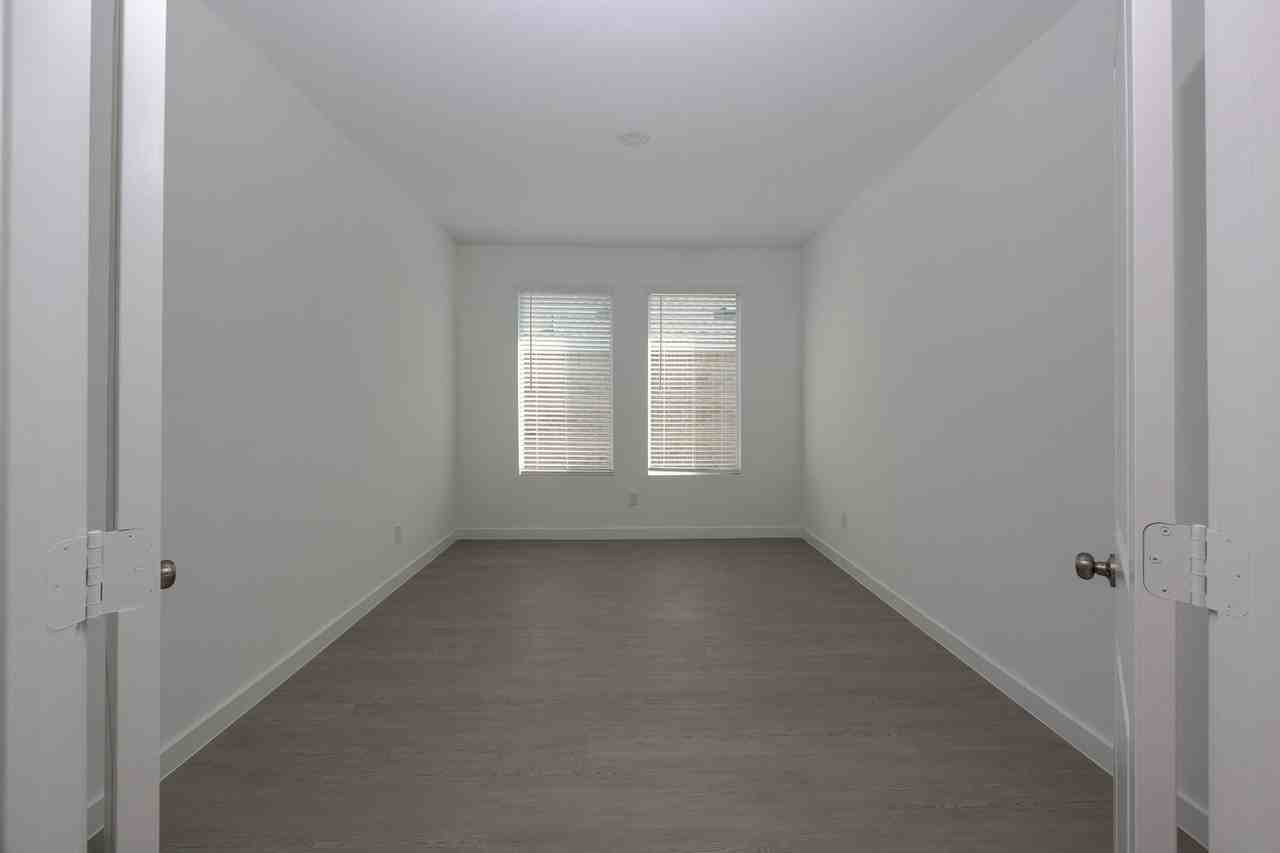 616 Arabian Ln - Photo 7 of 10