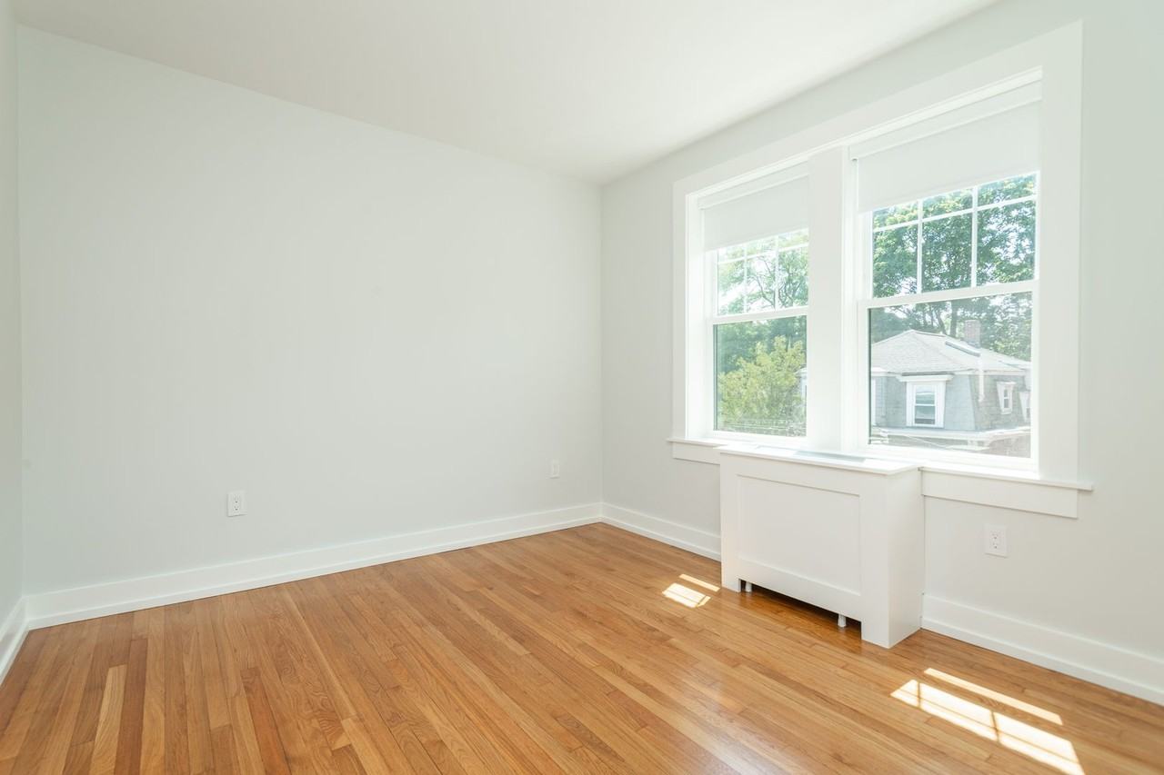 19 Forest St - Photo 6 of 8