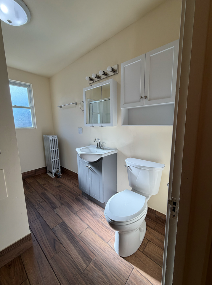 3422 N Lavergne Ave #2S - Photo 2 of 7