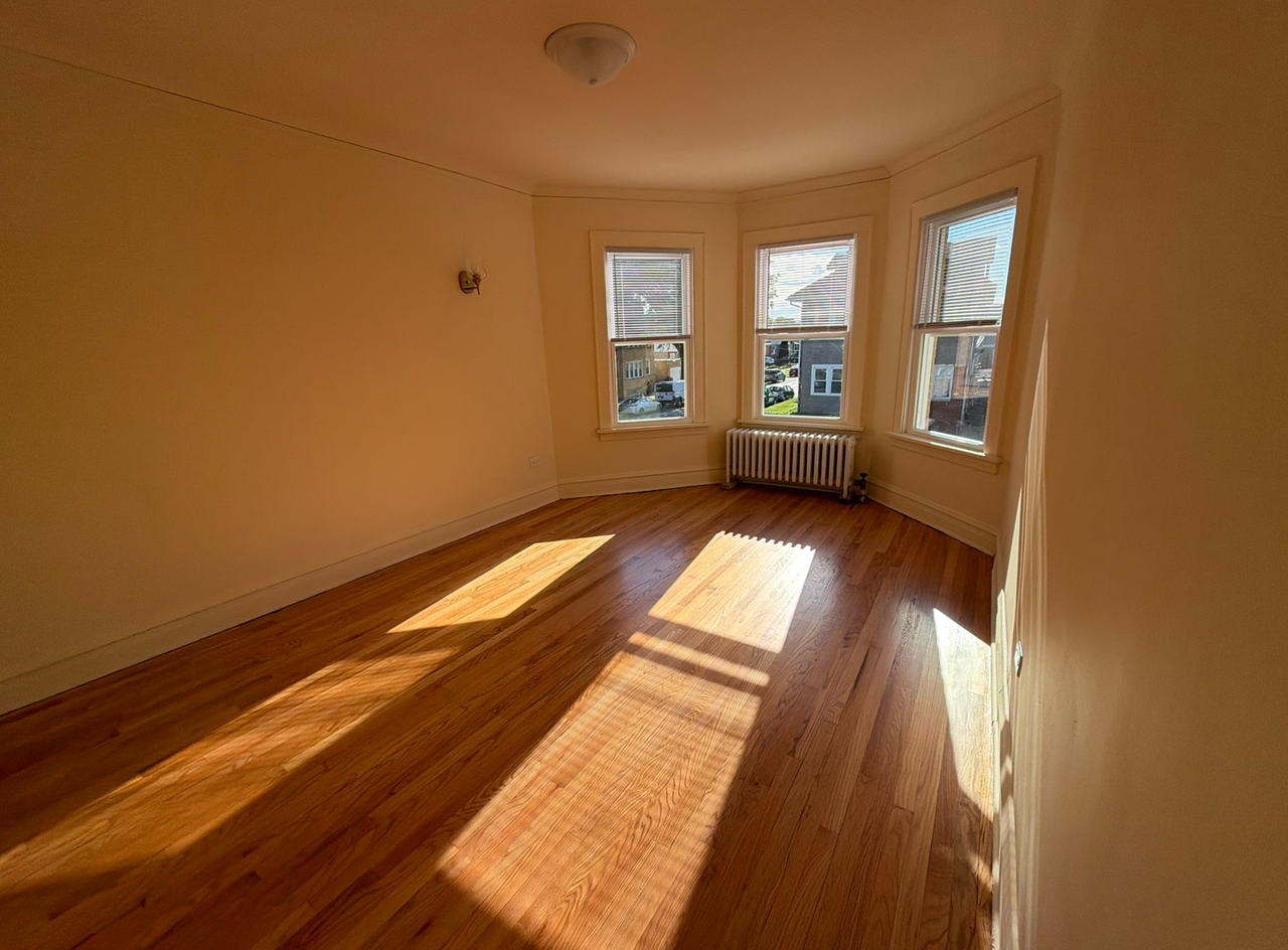 3422 N Lavergne Ave #2S - Photo 6 of 7