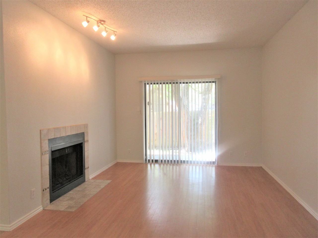 11970 Jollyville Rd #111 - Photo 5 of 16