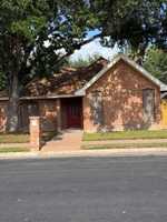 featured image of 4804 N 3rd St