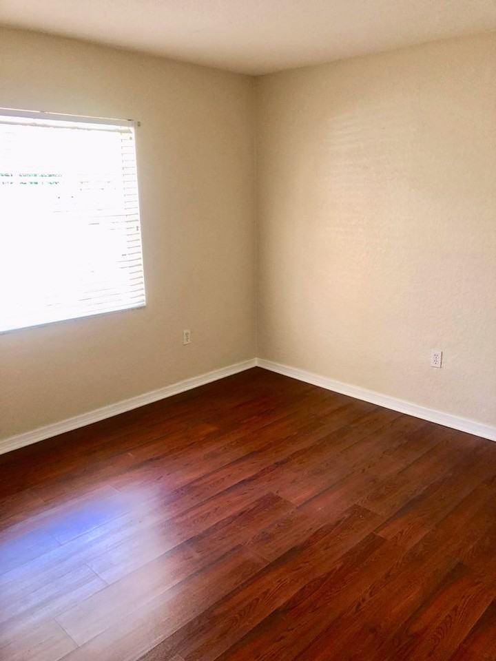 936 La Costa Cir #1 - Photo 5 of 15